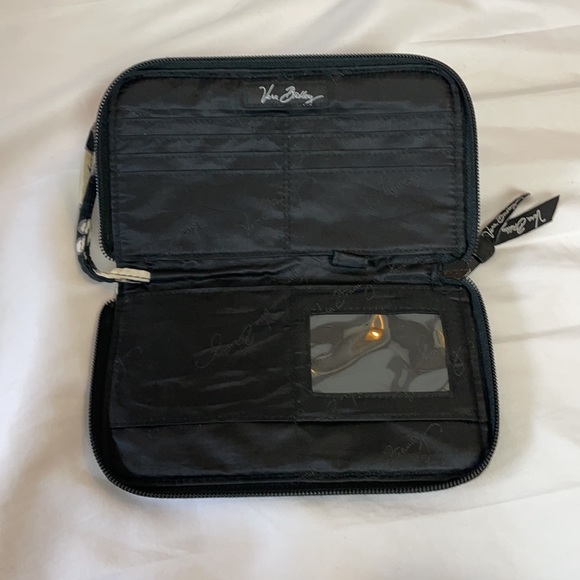 Vera Bradley Bi Fold Cotton Purse/Wallet/Wristlet - Picture 2 of 6
